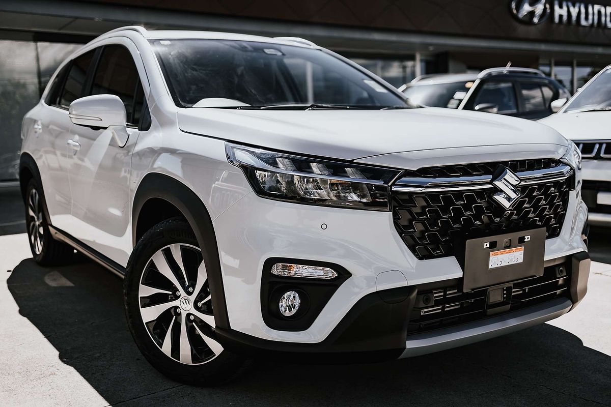 Suzuki S-Cross - 2023